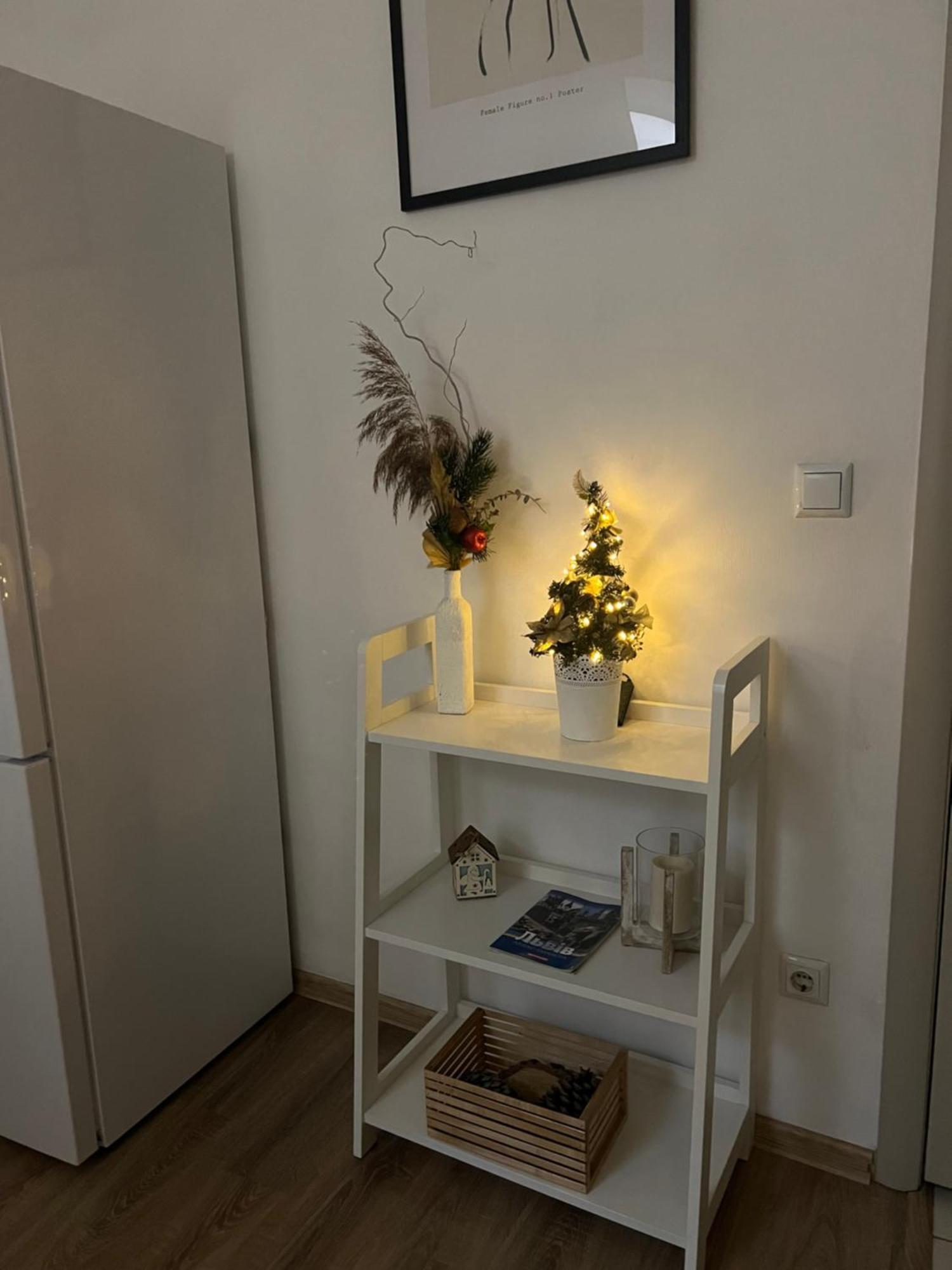 Cozy Apartment Near The Lviv National Opera Exterior photo